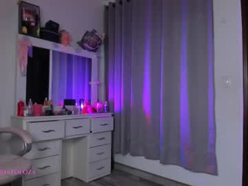 Merlia_Model Chaturbate stream image from November 19, 2025