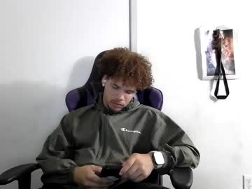 Str8dj Chaturbate stream image from November 19, 2025