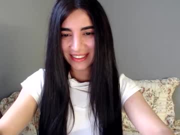 Viorett Chaturbate stream image from November 19, 2025