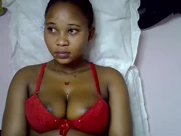 Vanillavenus Chaturbate stream image from November 19, 2025