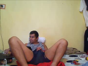Kushlozter Chaturbate stream image from November 19, 2025