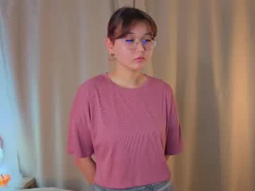 Phebenogowski Chaturbate stream image from November 19, 2025