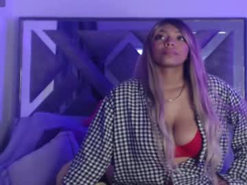 Purple_Gril Chaturbate stream image from November 19, 2025