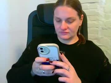 Isingle_Mom Chaturbate stream image from November 19, 2025
