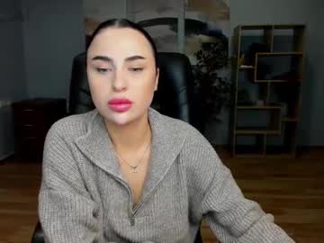 Karina_Nolan Chaturbate stream image from November 19, 2025