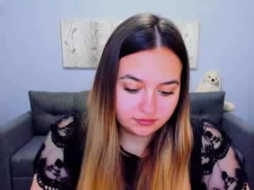 Maria_Bond Chaturbate stream image from November 19, 2025