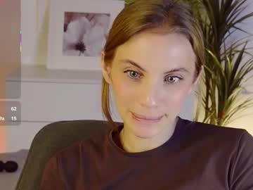 Mia_Silk Chaturbate stream image from November 19, 2025