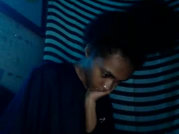 Nanaonn Chaturbate stream image from November 19, 2025