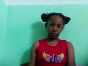 Sandra1253099 Chaturbate stream image from November 19, 2025