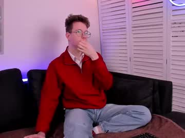 Teddy_Parker Chaturbate stream image from November 19, 2025
