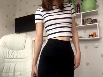 Fionapiccard Chaturbate stream image from November 19, 2025