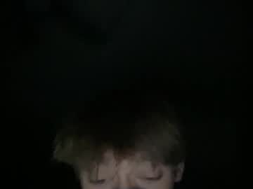 Hotfrnobs Chaturbate stream image from November 19, 2025