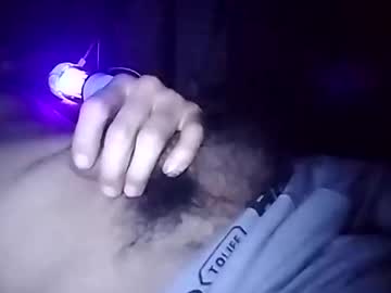 Vujadetr Chaturbate stream image from November 19, 2025