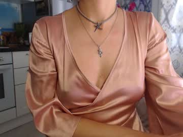 Mariana_Mur Chaturbate stream image from November 19, 2025