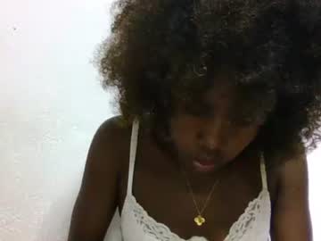 Zaraodrica Chaturbate stream image from November 19, 2025