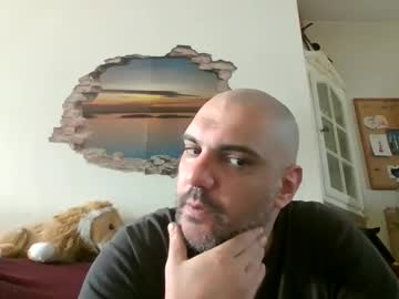 Gogo7782 Chaturbate stream image from November 19, 2025