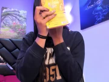 Kimberlyvillalobos Chaturbate stream image from November 19, 2025