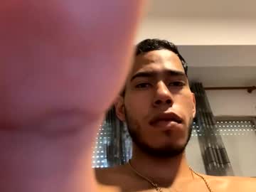 Memolesta13 Chaturbate stream image from November 19, 2025