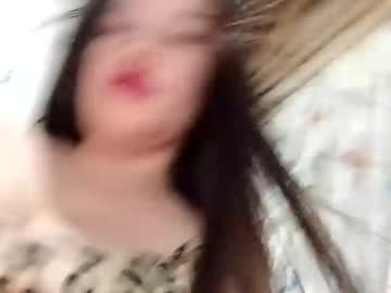 Andiexoxo Chaturbate stream image from November 19, 2025