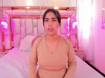 Giorginetaylor Chaturbate stream image from November 19, 2025