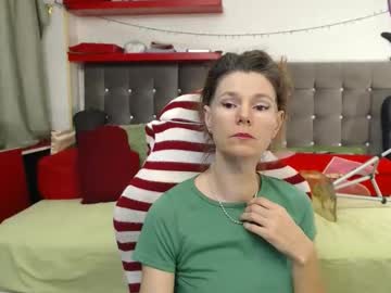 Kellynumber Chaturbate stream image from November 19, 2025