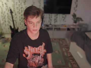 Rusbradpitt Chaturbate stream image from November 19, 2025