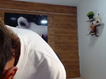 Draxblade Chaturbate stream image from November 19, 2025