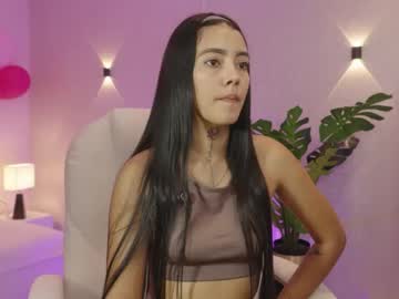 Miagomez1 Chaturbate stream image from November 19, 2025