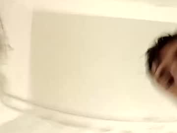 Razeup420 Chaturbate stream image from November 19, 2025