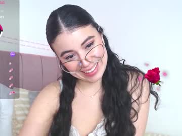 Gabrielarossa Chaturbate stream image from November 19, 2025