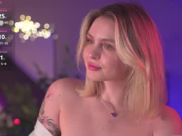 Evaeva_0 Chaturbate stream image from November 19, 2025