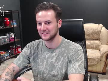 Mihasikd Chaturbate stream image from November 19, 2025