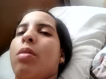Cream26smg Chaturbate stream image from November 19, 2025