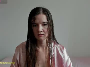 Cutenataly Chaturbate stream image from November 19, 2025