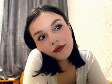 Janethcensky Chaturbate stream image from November 19, 2025