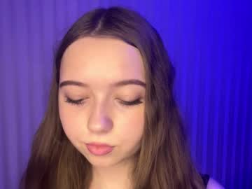 Madonnalestourgeon Chaturbate stream image from November 19, 2025