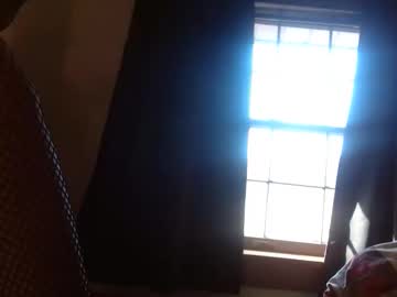 Honeygoldenbaddie24 Chaturbate stream image from November 19, 2025