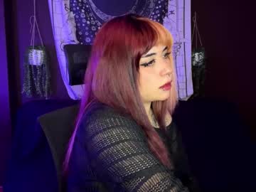 Karinari Chaturbate stream image from November 19, 2025