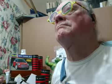 Fatfreddythecat Chaturbate stream image from November 19, 2025