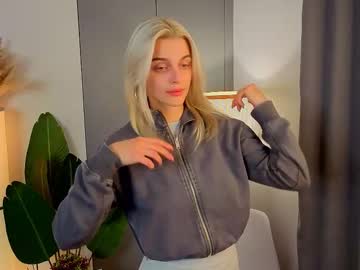 Buffycabler Chaturbate stream image from November 19, 2025