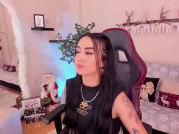 Emmyevans1 Chaturbate stream image from November 19, 2025