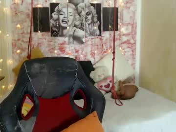 Penelopeheart3 Chaturbate stream image from November 19, 2025