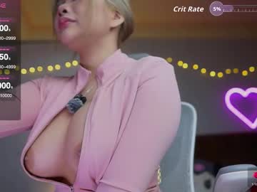 Sophialaxx Chaturbate stream image from November 19, 2025