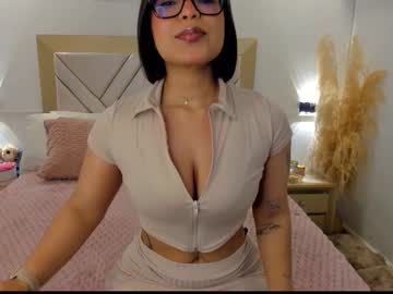 Cl4ire Chaturbate stream image from November 19, 2025