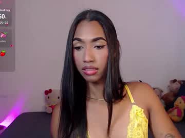 Massielhot Chaturbate stream image from November 19, 2025