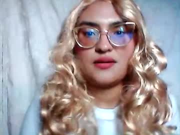 Misslolaxxx Chaturbate stream image from November 19, 2025