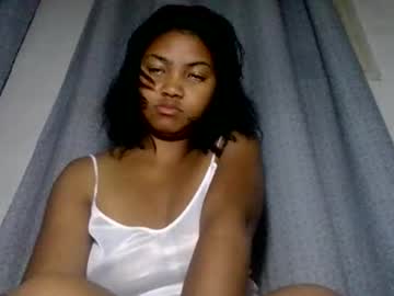 Aariciah Chaturbate stream image from November 19, 2025