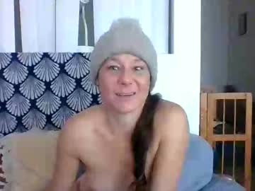 Babetteohara Chaturbate stream image from November 19, 2025