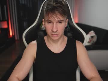 Dorianreyes Chaturbate stream image from November 19, 2025