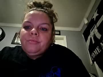 Monamakeumoana88 Chaturbate stream image from November 19, 2025